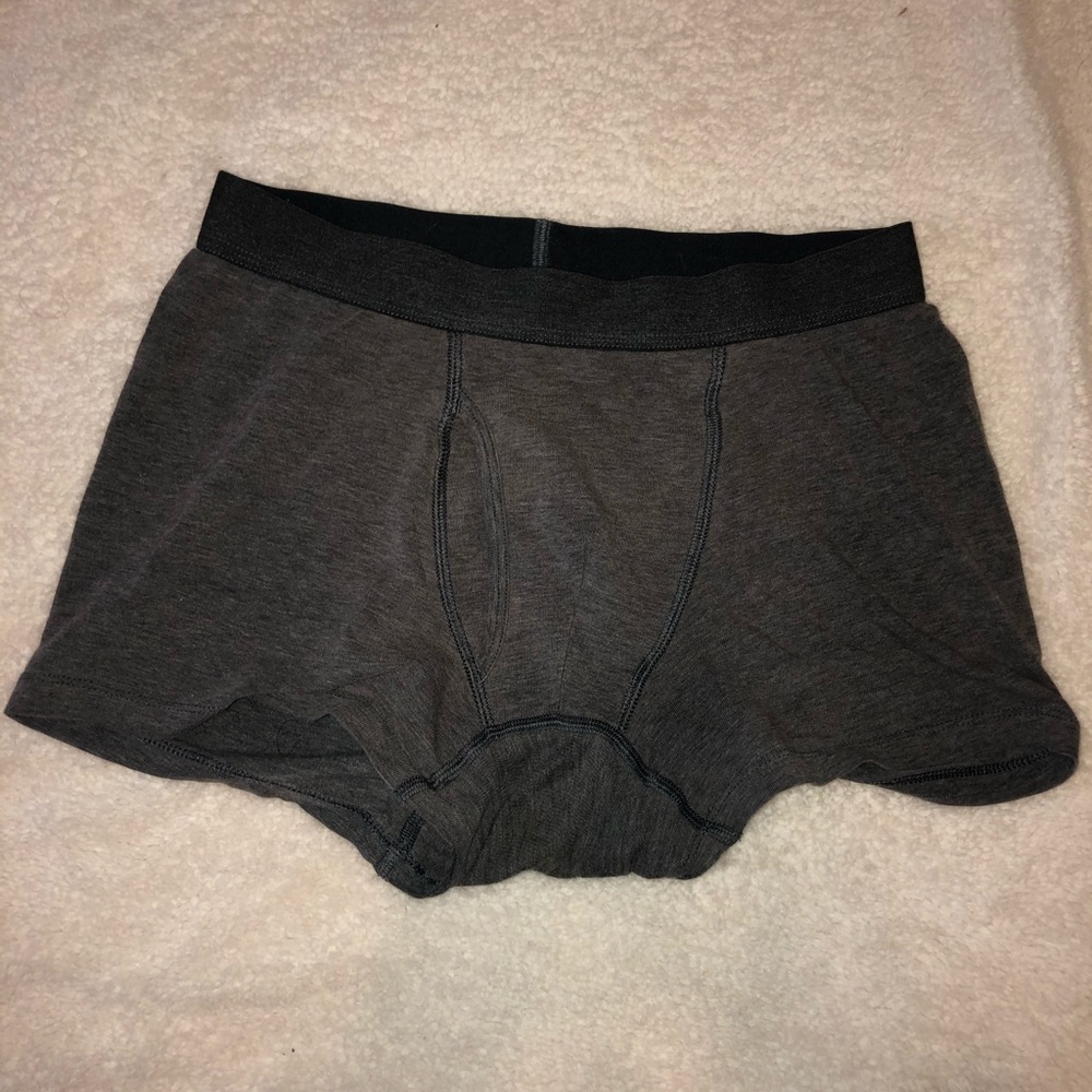 Men’s grey boxer briefs